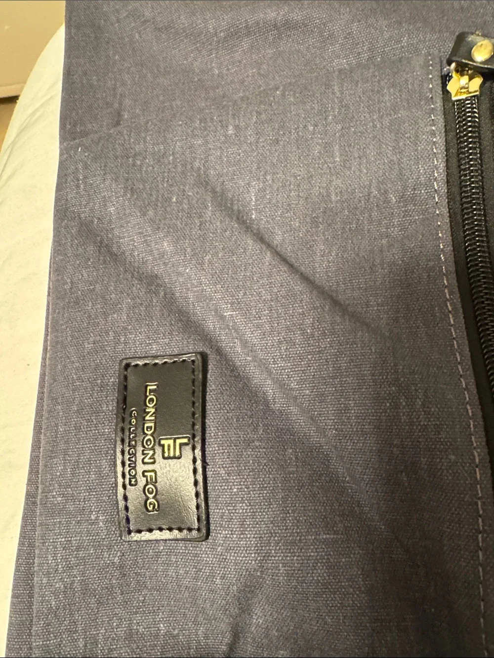 London Fog Men's Charcoal Duffel Bag with Black Straps